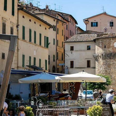 B&B Locanda Toscanini Le Piazze Экстерьер фото